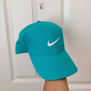 nike golf hat